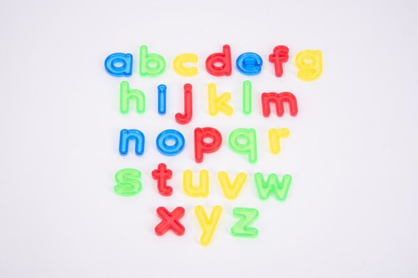 doorschijnende kleine schrijfletters