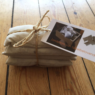 zandzakjes van 250 gr.